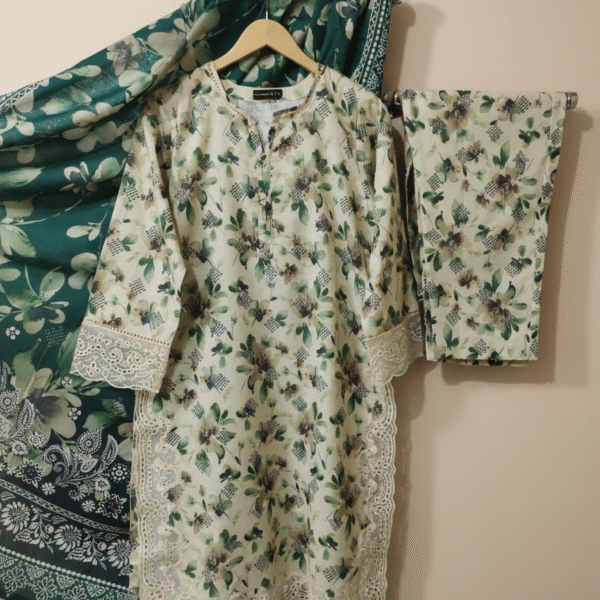 ❄️Sadabahar Luxury Khaddar 3Pc Embroidered Suits – Limited Stock