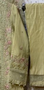 Mahpara by Sada Bahar Stitched 3 Piece Festive Formals Vol-17 Collection'2025 - Image 2