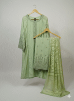 Baba Posh 3 Piece Slub Linen Suit Collection 2025 - Image 2