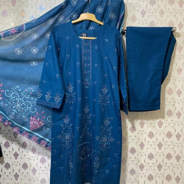 Baba posh khaddar 3 piece winter 2025