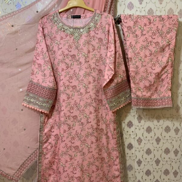 𝙎𝙖𝙙𝙖𝙗𝙖𝙝𝙖𝙧 𝙇𝙪𝙭𝙪𝙧𝙮 𝙑𝙞𝙨𝙘𝙤𝙨𝙚 𝙒𝙞𝙩𝙝 𝘾𝙝𝙞𝙛𝙛𝙤𝙣 𝙀𝙢𝙗𝙧𝙤𝙞𝙙𝙚𝙧𝙚𝙙 𝘿𝙪𝙥𝙖𝙩𝙩𝙖