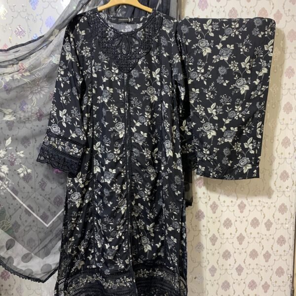 𝗦𝗔𝗗𝗔𝗕𝗔𝗛𝗔𝗥 𝙁𝙚𝙨𝙩𝙞𝙫𝙚 𝙀𝙢𝙗𝙧𝙤𝙞𝙙𝙚𝙧𝙚𝙙 𝙑𝙞𝙨𝙘𝙤𝙨𝙚 𝙒𝙞𝙩𝙝 𝘾𝙝𝙞𝙛𝙛𝙤𝙣 𝙋𝙧𝙞𝙣𝙩𝙚𝙙 𝘿𝙪𝙥𝙖𝙩𝙩𝙖 3𝗣𝗜𝗘𝗖𝗘 𝗦𝗧𝗜𝗧𝗖𝗛𝗘𝗗 𝗖𝗢𝗟𝗟𝗘𝗖𝗧𝗜𝗢𝗡 𝟮𝟬𝟮𝟱_