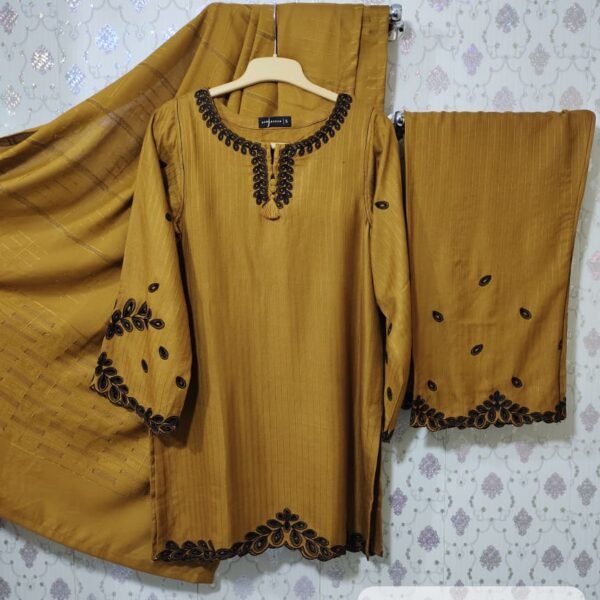 Sadabahar Vybe Dhanak Embroidery 3Piece Co-ord's Stitched Collection 2025