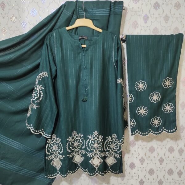 Sadabahar Vybe Dhanak Embroidery 3Piece Co-ord's Stitched Collection 2025