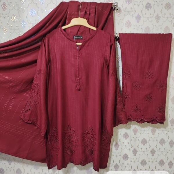 Sadabahar Vybe Dhanak Embroidery 3Piece Co-ord's Stitched Collection 2025