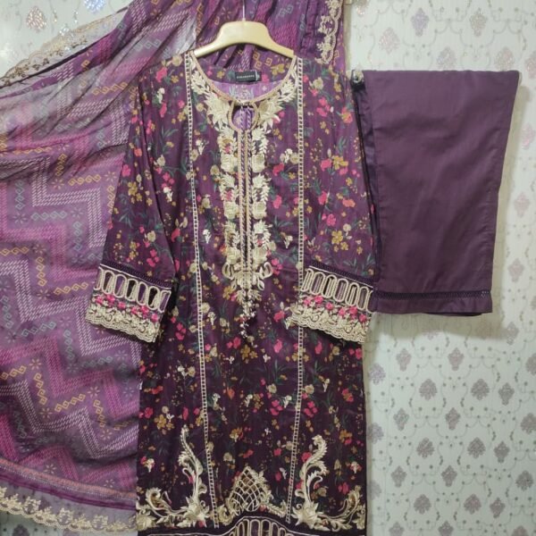 𝙎𝘼𝘿𝘼𝘽𝘼𝙃𝘼𝙍 𝙇𝙪𝙭𝙪𝙧𝙮 Lawn 𝙁𝙚𝙨𝙩𝙞𝙫𝙚 SIGNATURE Heavy 𝙀𝙢𝙗 𝙒𝙞𝙩𝙝 𝘿𝙞𝙜𝙞𝙩𝙖𝙡 𝙇𝙖𝙬𝙣 𝙀𝙢𝙗𝙧𝙤𝙞𝙙𝙚𝙧𝙚𝙙 𝘿𝙪𝙥𝙖𝙩𝙩𝙖 𝟯𝙋𝙄𝙀𝘾𝙀 𝙎𝙏𝙄𝙏𝘾𝙃𝙀𝘿 𝘾𝙊𝙇𝙇𝙀𝘾𝙏𝙄𝙊𝙉 𝟮𝟬𝟮6